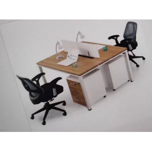 國產(chǎn)辦公桌